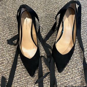 Banana Republic Black Suede Ribbon Heels 10
